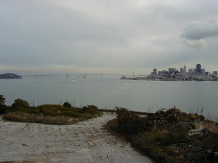 Pic2 - City Panorama<br>Location: <a href="https://www.google.com/maps/search/?api=1&query=37.8261,-122.42202" target="_new">Alcatraz Island</a>